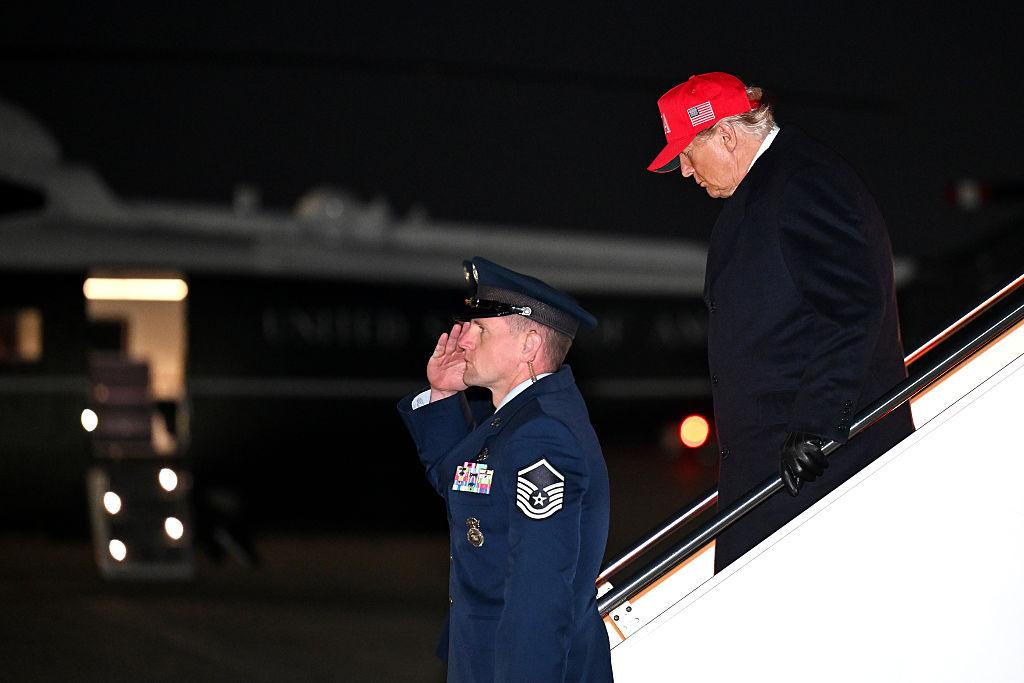 Trump Iran Talks: Markets Surge as Strikes Paused